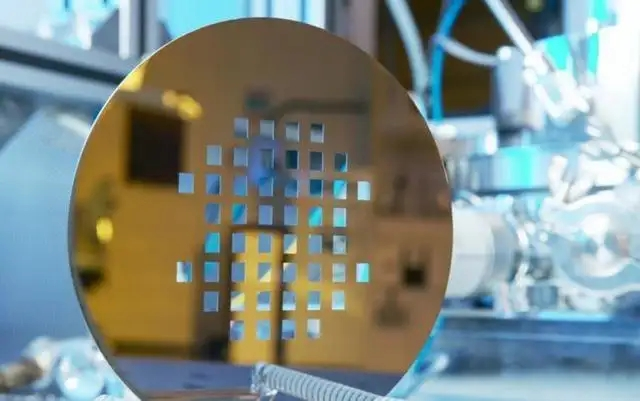 Foxconn запустит производство автомобильных чипов и полупроводников третьего поколения в 2023 году