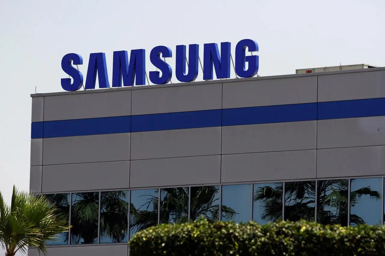 Samsung рассматривает возможность снижения цен на чипы памяти во второй половине года