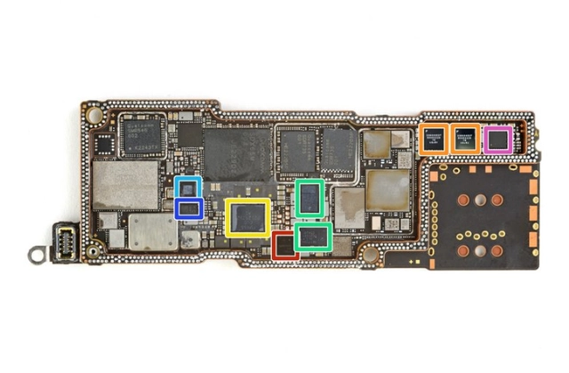 Усилитель звука Apple/Cirrus Logic 338S00537 для iPhone 14 Pro Max