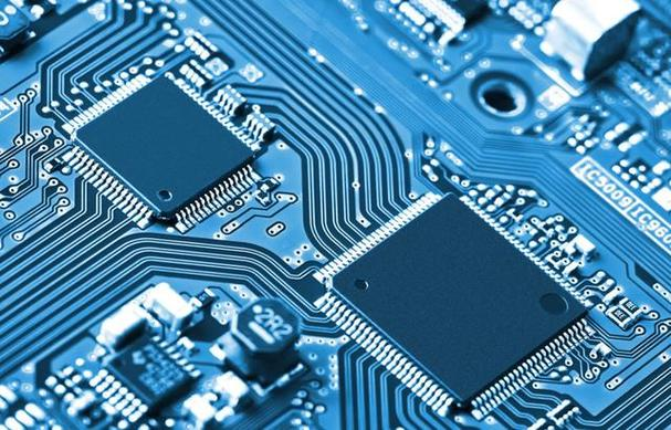 Поставка чипов Infineon: MCU, силовые транзисторы, микросхемы управления двигателями и драйверы