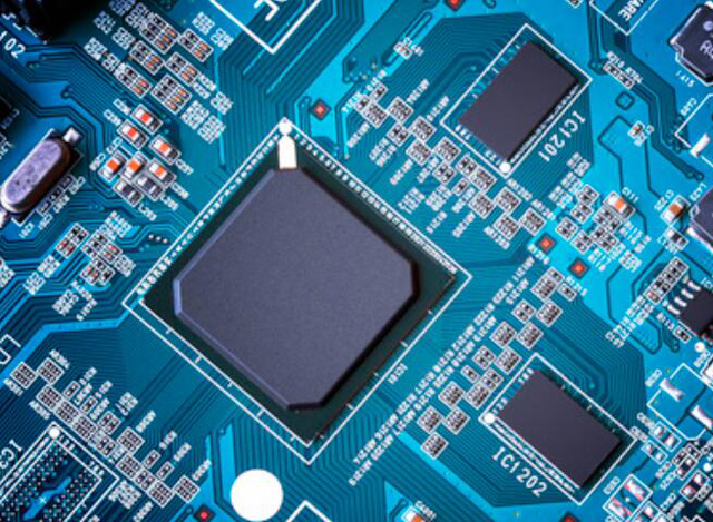 Приобретения [NXP] Процессоры Arm, микроконтроллеры Arm, часы реального времени, трансиверы FlexRay