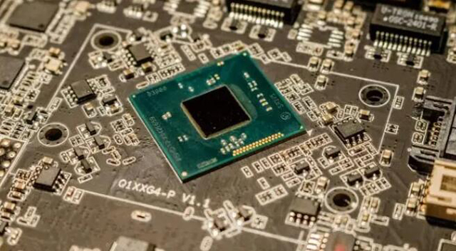 Поставка [Infineon] MOSFET-транзисторов, ИС аудиоусилителя, диодов Шоттки, ИС беспроводной зарядки