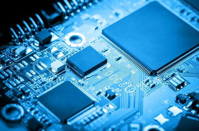 Покупки [Infineon] Микроконтроллеры: 32-бит AURIX™ TriCore™ MCU, 32-бит PSoC™ Arm® Cortex® MCU