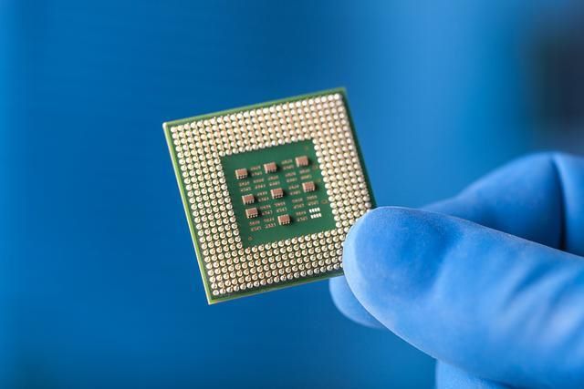 Переработка FPGA программируемых логических интегральных схем, переработка Altera, Xilinx, Intel