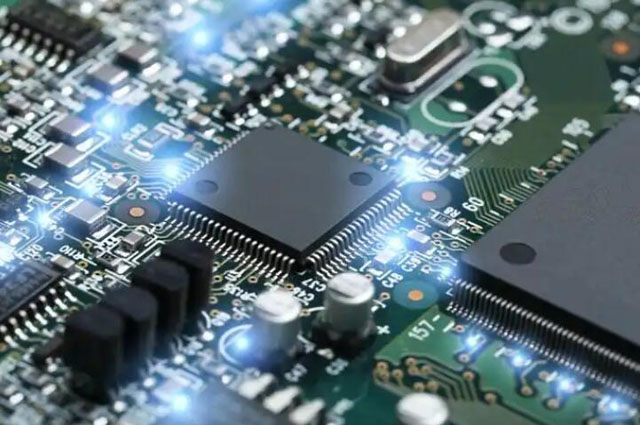 Поставка [NXP] Радарные микроконтроллеры S32R, General-Purpose MCU, S32S Автомобильные MCU