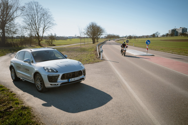 Bosch представляет новый чип SoC, способствующий развитию приложений ADAS