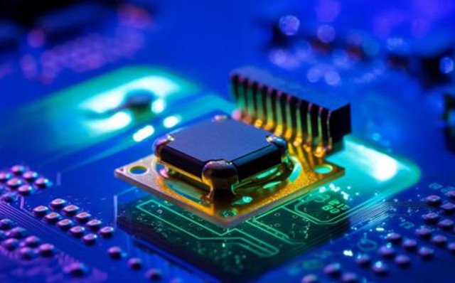 Универсальная поставка выключателя управления питанием ROHM и USB-выключателя IC