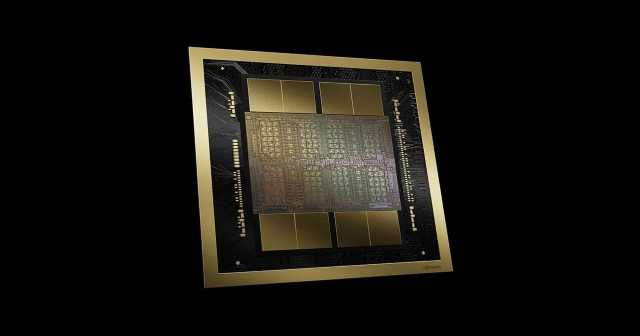 Трамп: Рассматривается возможность разрешить NVIDIA продавать чипы Blackwell в Китай