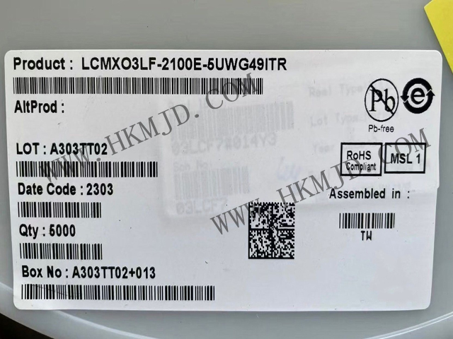Lattice LCMXO3LF-2100E-5UWG49ITR FPGA-чип с низким энергопотреблением и программируемой логикой
